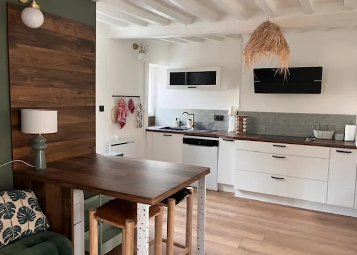 Charming Renovated House In *