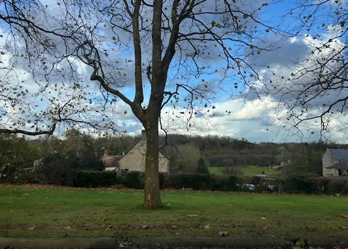 Charming Renovated House In *